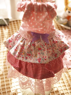 フェレットの洋服・服・お姫様・ピンクレースのふりふり
