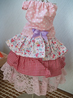 フェレットの洋服・服・お姫様・ピンクレースのふりふり